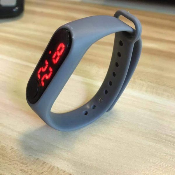 Relógio De Pulso Digital Esporte com Pulseira de Silicone - Image 19